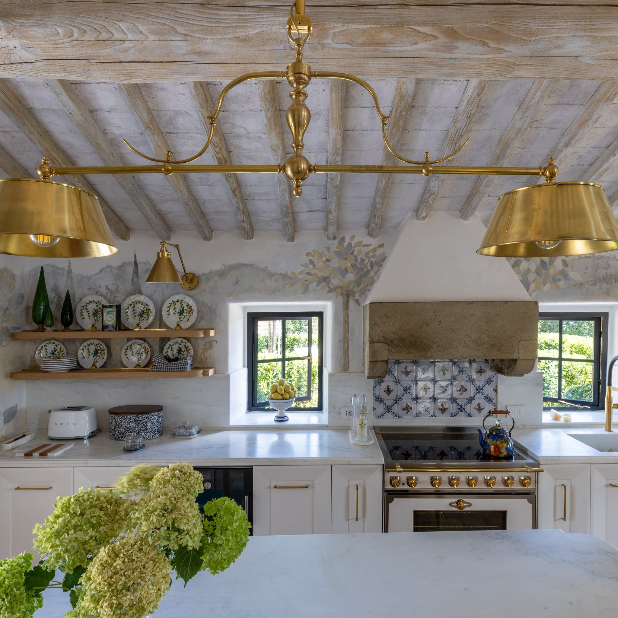 Gioiello in Giardino: Light Between Nature and Craftsmanship