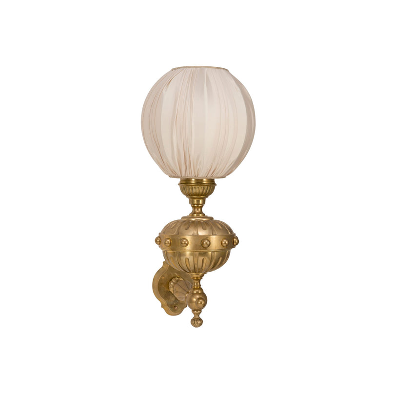 Classic fabric lampshade and bronze structure wall light