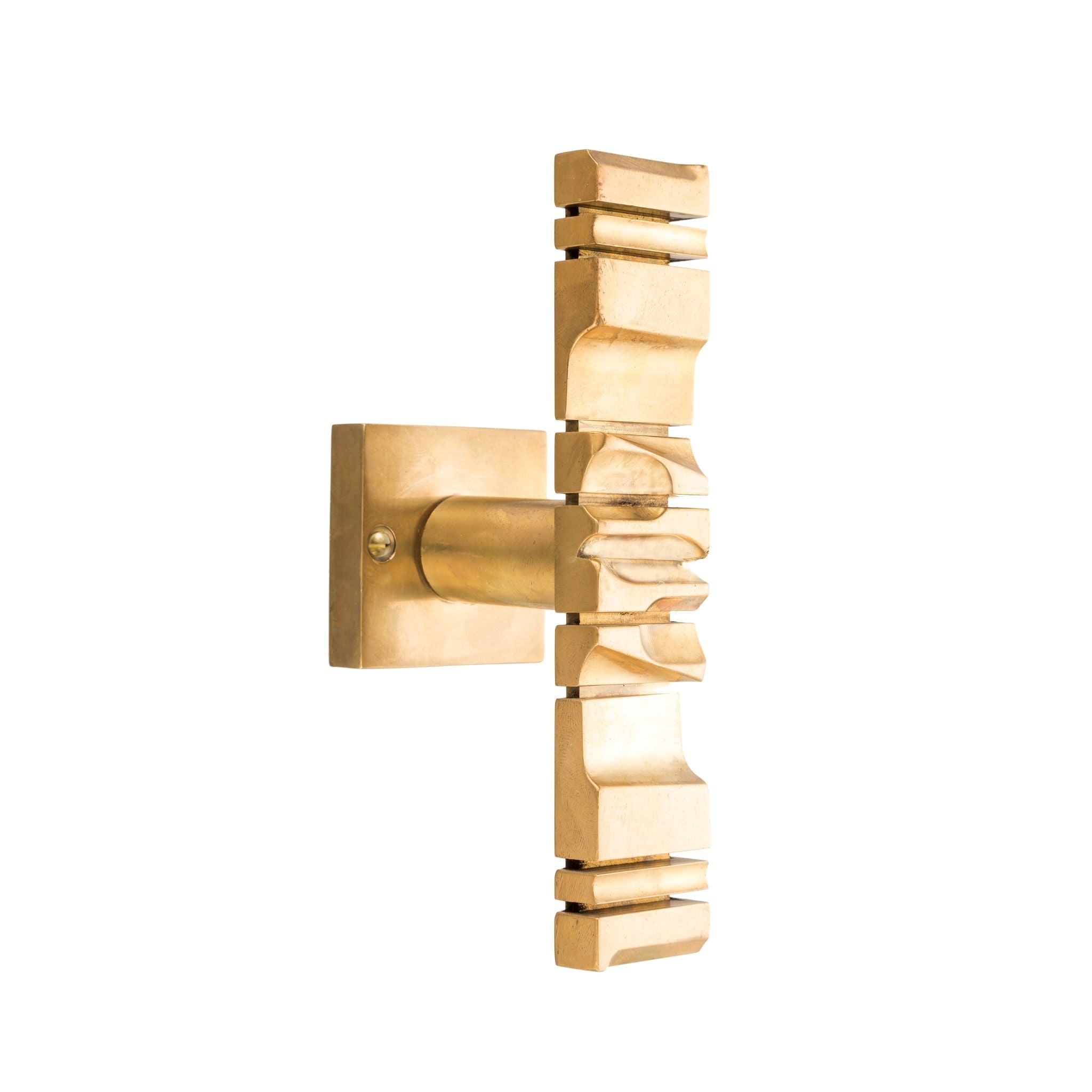 This brass window handle has a smooth surface with an abstract design that adds a subtle texture. The handle is cool and solid to the touch, with a polished brass finish. The abstract decoration creates a tactile pattern you can feel, offering a unique experience when holding the handle. Its sturdy construction ensures durability, and the design adds an artistic touch to any window, while being comfortable to grip.