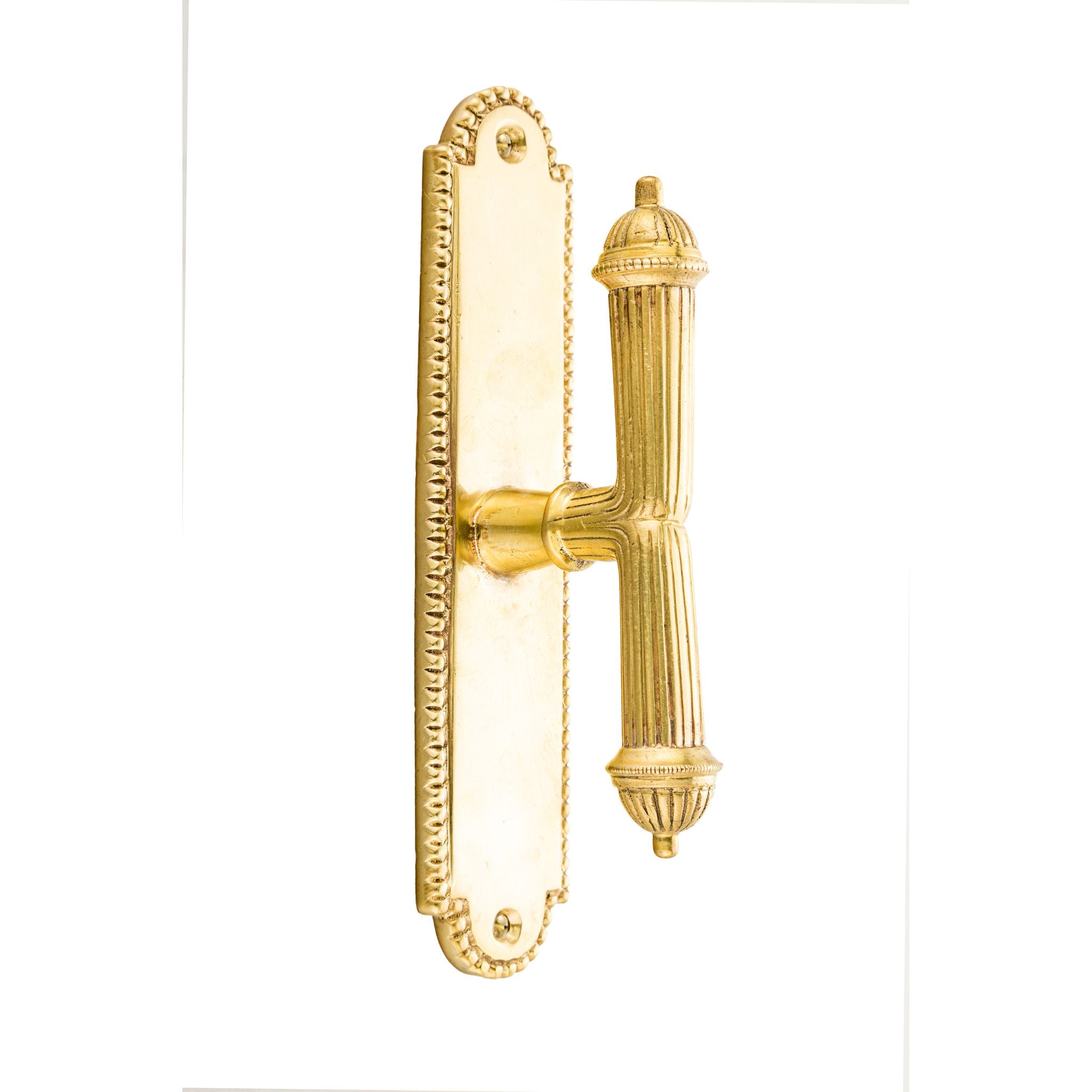 This double window handle is crafted from solid brass with a fluted design. It has a smooth, curved shape that fits comfortably in the hand, while the fluted texture provides a subtle grip. The brass material has a warm, classic feel, often associated with elegance and durability. Suitable for various interior styles, it is designed to be both functional and decorative, adding a refined touch to any window.