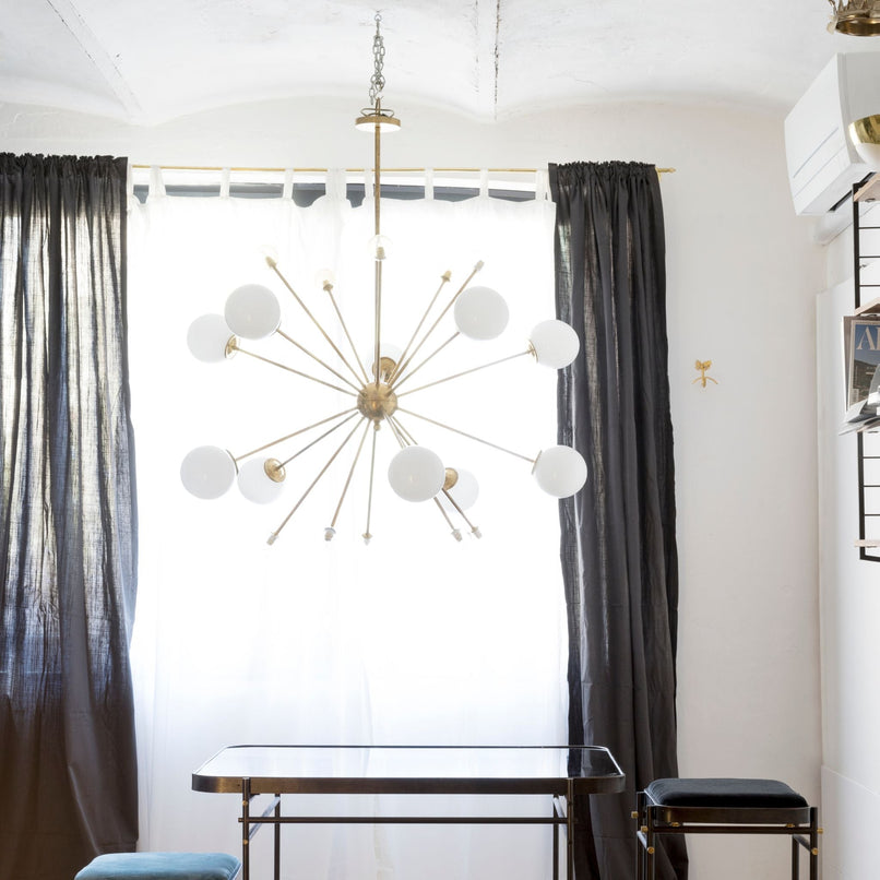 Sputnik brass chandelier with glass sphere - ilbronzetto