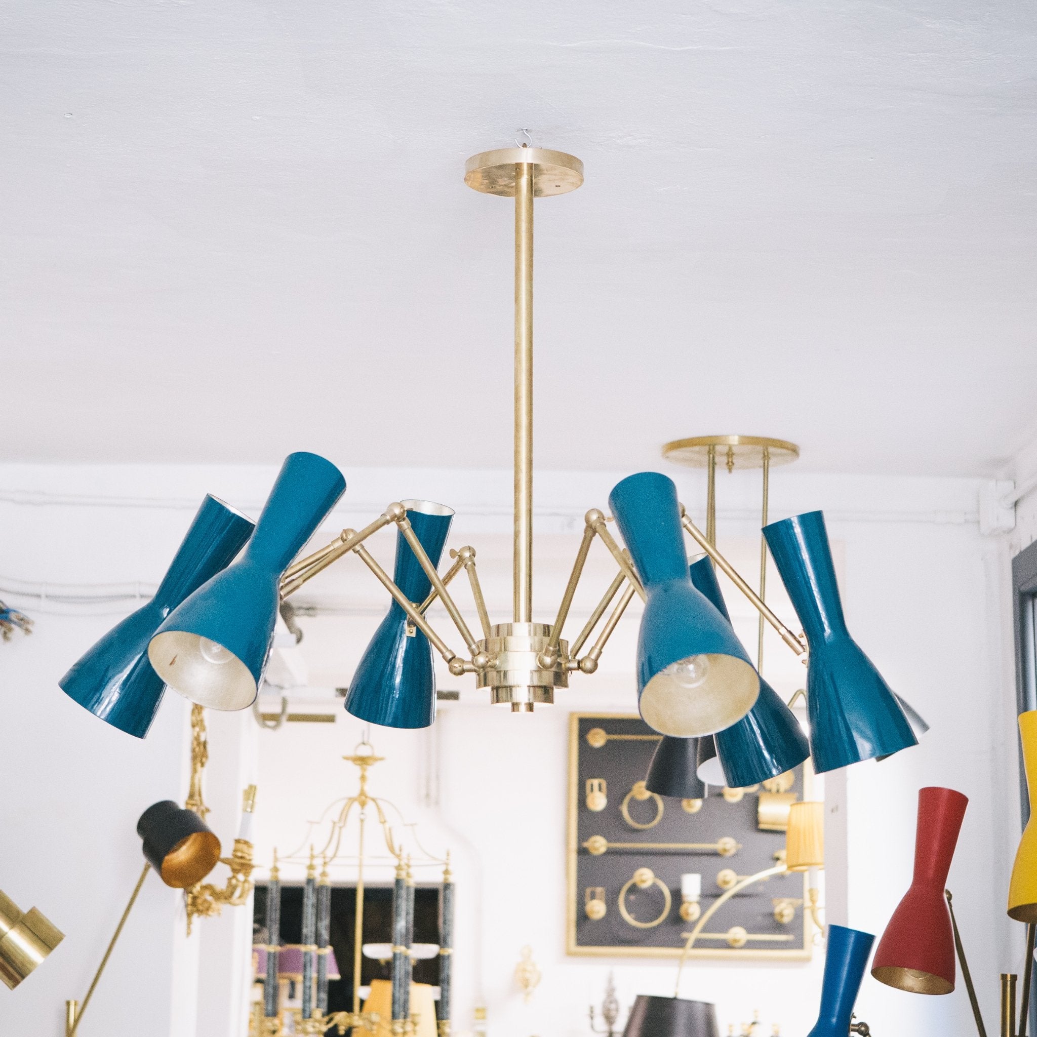 Wormhole genzian blue brass six joints chandelier - ilbronzetto