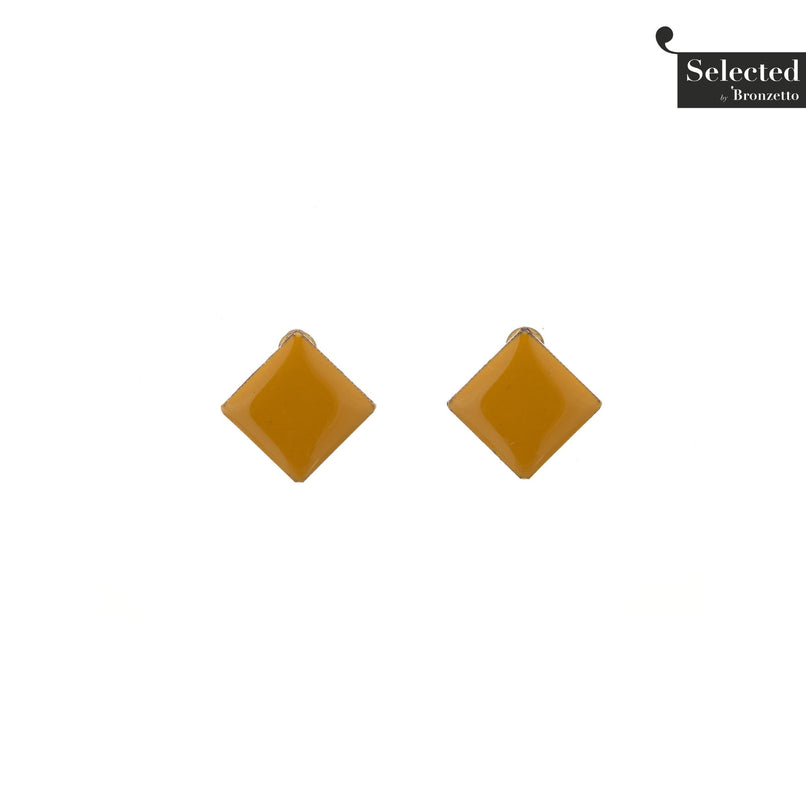 Brass diamond-shaped earrings by Celeste Generoso
