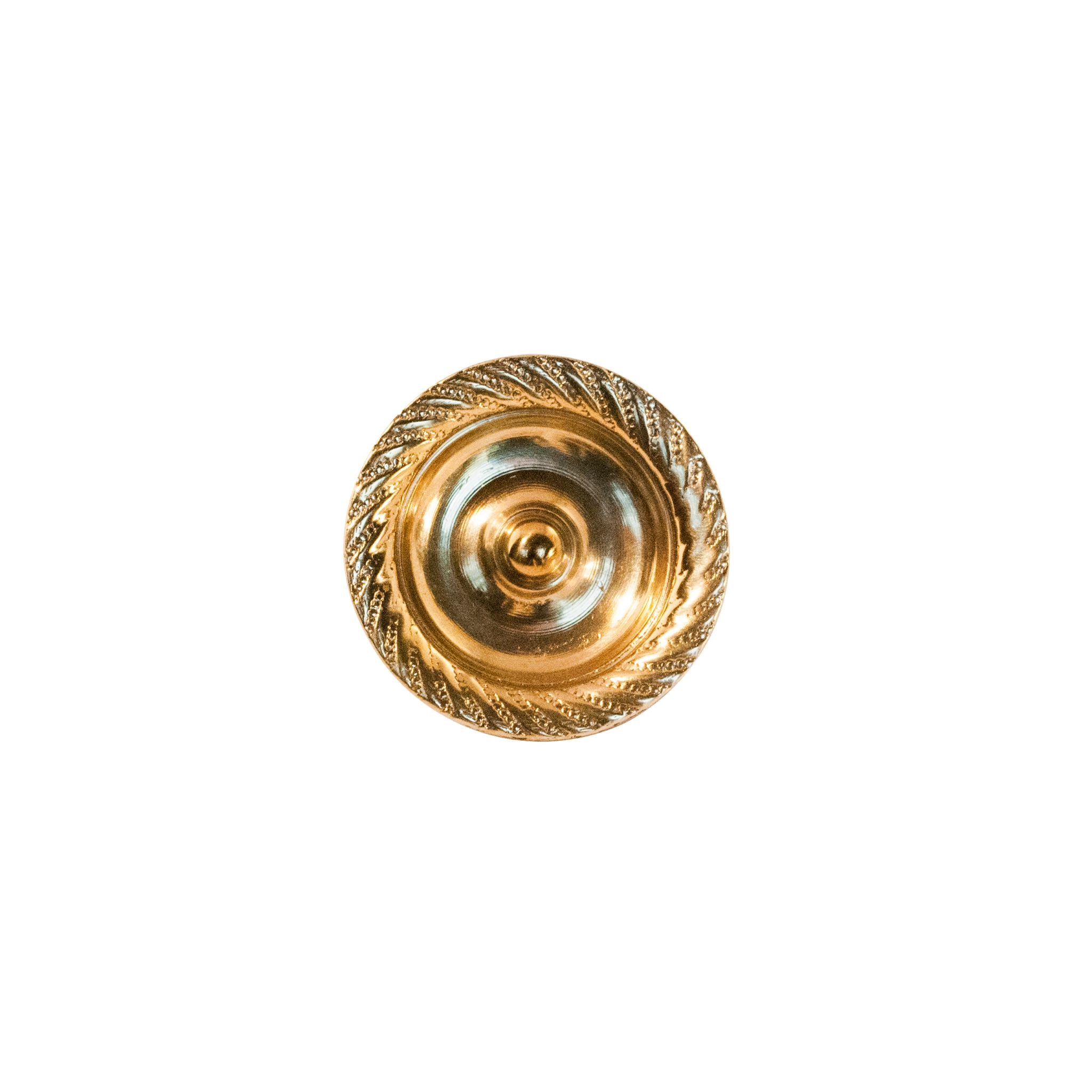 Novecento Barcellona Brass pomello: un pomello circolare in ottone con decorazioni semplici, perfetto per aggiungere una sobria eleganza al vostro arredamento.