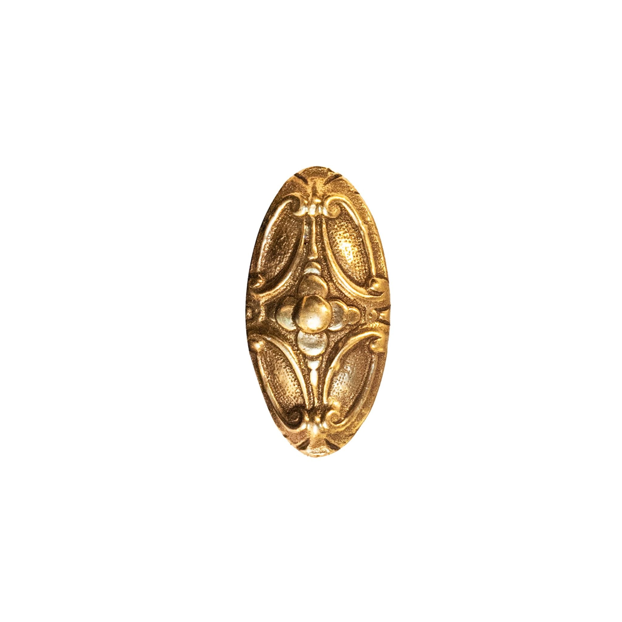 Novecento Siviglia Brass pomello: un pomello ovale in ottone con decorazioni intricate, perfetto per aggiungere eleganza al vostro arredamento.