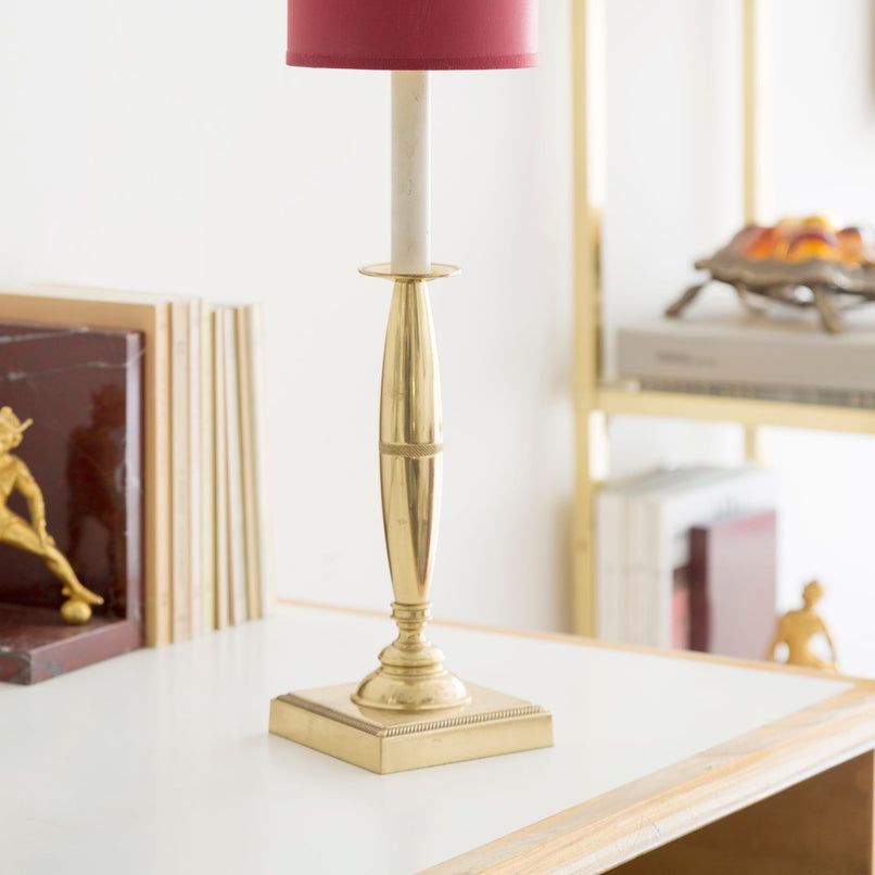 Novecento brass table lamp with square base