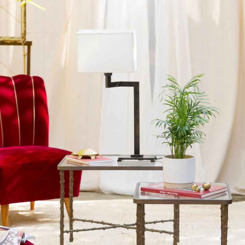 Urban linear brass table lamp