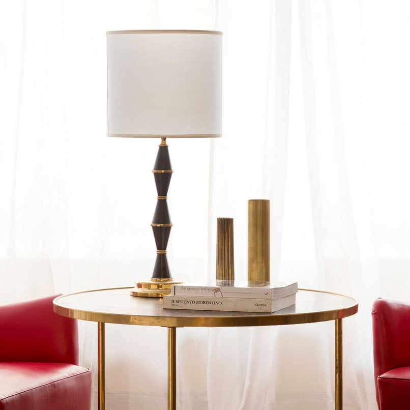 Urban rhombous brass table lamp